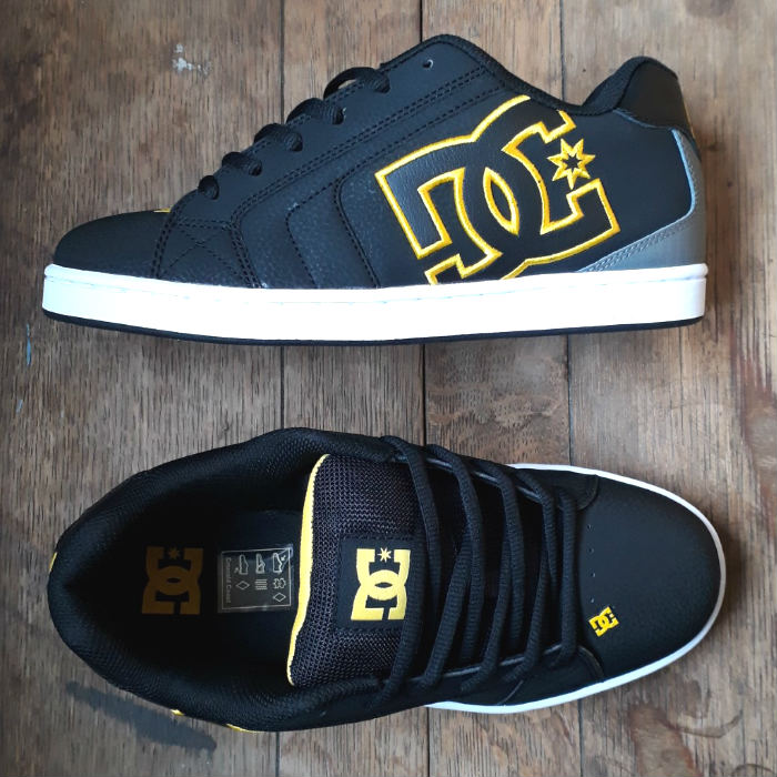 gold dc shoes