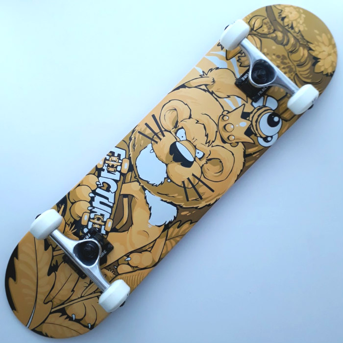 Fracture Skateboards x CHEO Lion Complete Skateboard 8.00