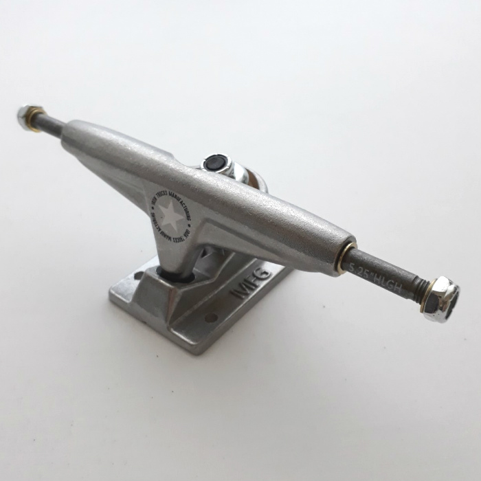 Iron Trucks Skateboard Trucks 5.25 Raw