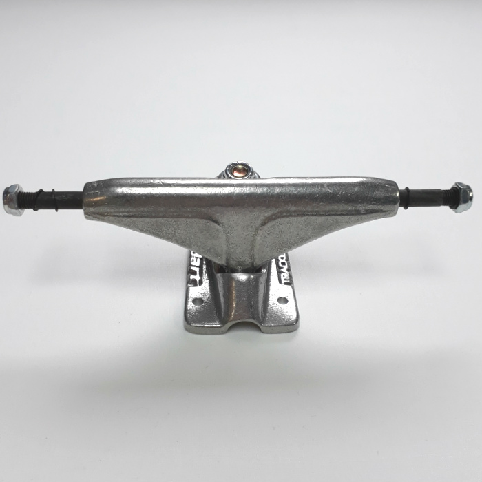 Tracker Trucks Dart 139 Skateboard Trucks Raw