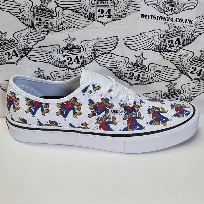 Vans - Authentic Pro Shoes - Skate Wolf / White