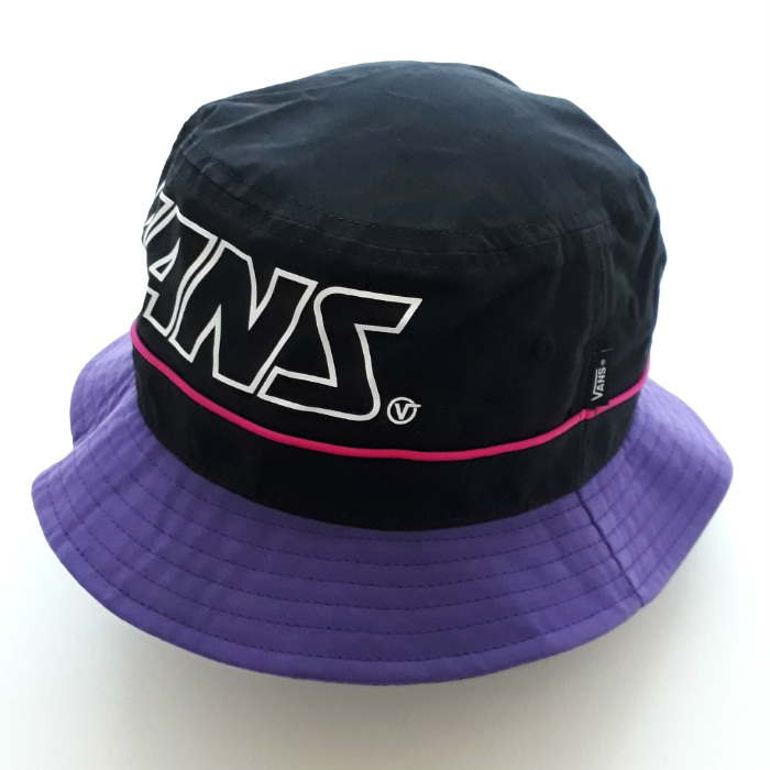 vans bucket hat uk