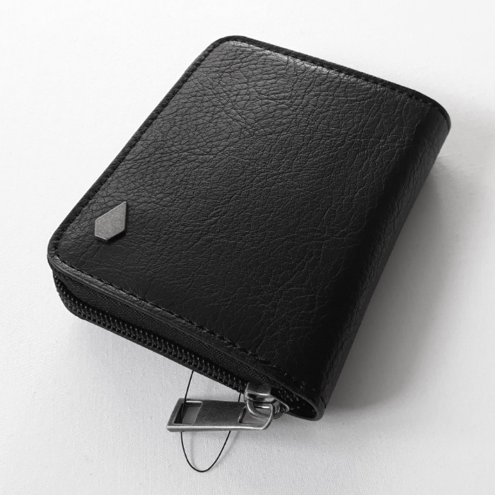 Usual Wallet Black